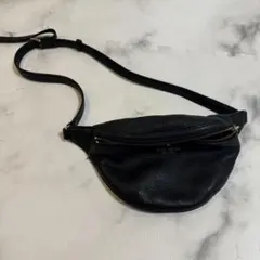 kate spade黒 レザー ボディバッグ・ウエストポーチ