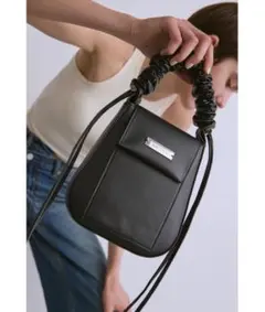 ギャザーハンドルフェイクレザーレザーフラップバッグ / 2WAYショルダーバッグ