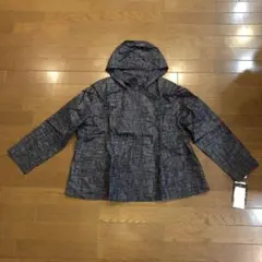 新品タグ付き　ナイロンジャケット　パーカー　フード付きジャケット LL