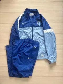 Item thumbnail for item 03890e2a-543b-4c90-830e-2567ee24b257