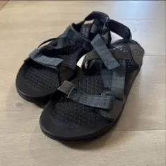 新品未使用品　adidas スポーツサンダル ブラック チェック柄のサムネイル