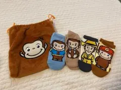 ［新品］おさるのジョージ　靴下（15-20cm）４点　巾着セット