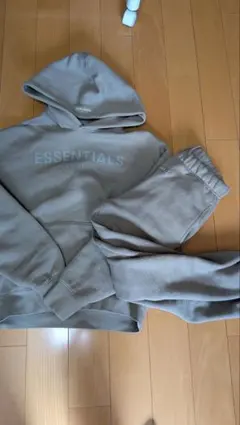 ESSENTIALS FEAR OF GOD セットアップ グレーのサムネイル
