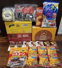ヤングドーナツ シスコーン クッキー ポッキー トッポ キャンデー 麦チョコのサムネイル