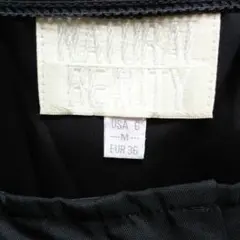 《 ナチュラル ビューティ 》ナイロン スカート