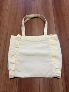 しまむら　フリルトートバッグ　推し活バッグ