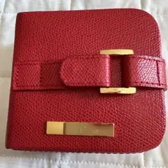 赤い合成皮革製のジュエリーケース