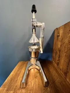 Item thumbnail for item b97cf877-bcbc-49c3-8f7c-cc6f74579097