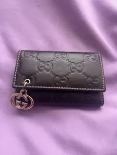 GUCCI キーケース　2010年購入、未使用も少し経年劣化あり