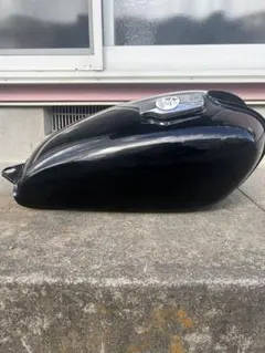 sr400 タンク　純正のサムネイル