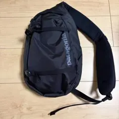 【美品】patagonia ボディバッグ ブラック アトム・スリング 8L