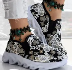 Item thumbnail for item 67195386-f811-4bdc-b858-22348868744f