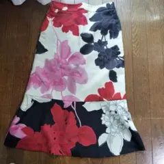キリエキリフラワープリント フレアスカート