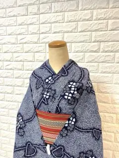 絞り浴衣 紺色 チューリップ 花柄 中古 - メルカリ