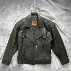 Item thumbnail for item 7e2e0a8a-25ab-49a8-94bd-2551b656eba2