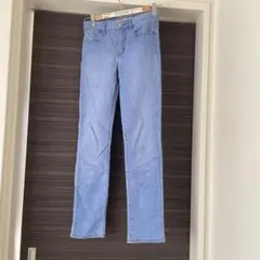 Item thumbnail for item 652c3c42-9478-4f7d-84a1-b7214a52f6e2