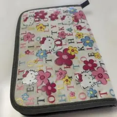 ハローキティ マルチケース