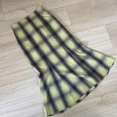 イエローとグレーのチェックマーメイドスカート