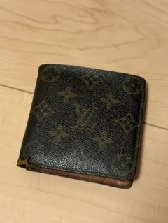 Louis Vuitton モノグラム 二つ折り財布のサムネイル