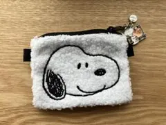スヌーピー PEANUTS もふもふポーシェット　チャーム付き