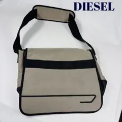 DIESEL ショルダーバッグ メッセンジャーバック　小物入れ付　y2k