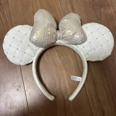 ディズニー　カチューシャ　ミニー　キルティング　白