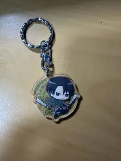 進撃の巨人　リヴァイ　アクリルキーホルダー