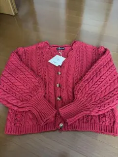 赤い長袖カーディガン FREEサイズ