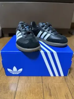 adidas SAMBA キッズ スニーカー