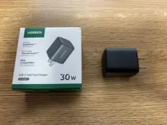 ほぼ未使用・箱有 UGREEN 30W PD 急速充電器 GaNⅡ USB-C