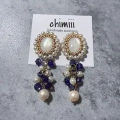 No.947 ハンドメイド　ビーズ刺繍　じゃらじゃら　　ピアス　イヤリング