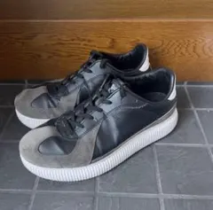 オニツカタイガー Onitsuka Tiger スニーカー　DELECITY