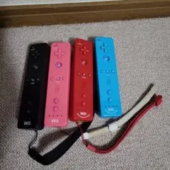 Wiiリモコン 4本セット 赤 黒 青 ピンク