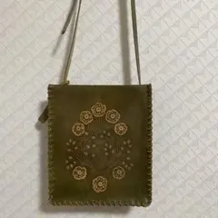 手作りレザーショルダーバッグ／オリーブグリーン