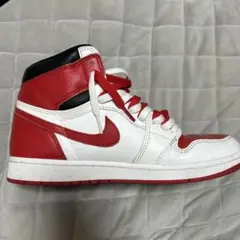 Nike Air Jordan 1 赤/白/黒 ハイカット