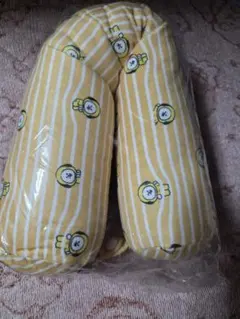 チミー chimmy ネックピロー BT21