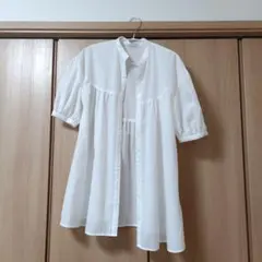 GU　ジーユー五分袖チュニックブラウスのサムネイル