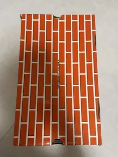 オフホワイト　NIKE 靴の箱