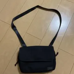 ポシェット（pochette）　カバン　ショルダーバック　BAYFLOWのサムネイル