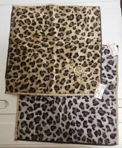 KRIZIA ヒョウ柄タオルハンカチ 新品 - メルカリ