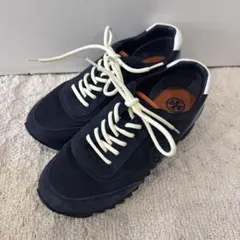 Tory Burch Sawtooth Logo Sneaker 6.5のサムネイル