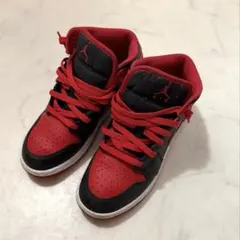 ナイキ　NIKE エアジョーダン風 赤黒 ハイカットスニーカー