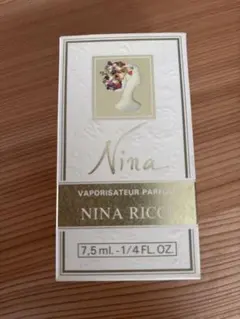 NINA RICCI 香水のサムネイル