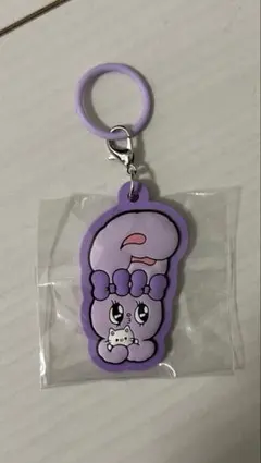 ガチャガチャ 紫