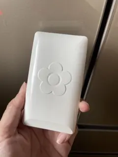 マリークワント　限定色　ホワイト　ファンデーションケース　ケースのみ