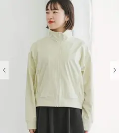新品未使用　裏起毛トラックジャケットのサムネイル