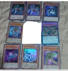 ➊-29-6-1遊戯王 キラ8枚　　即購入可能