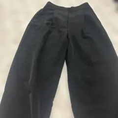 黒 タック入り ワイドスラックス