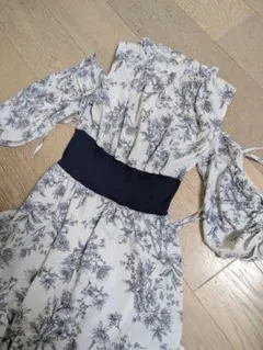 フローラルプリント ロングワンピース　グレイル　花柄　ケープ　SNIDEL