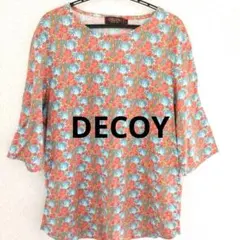 DECOY　花柄　半袖カットソー　Lサイズ　日本製　デコイ　トップスのサムネイル